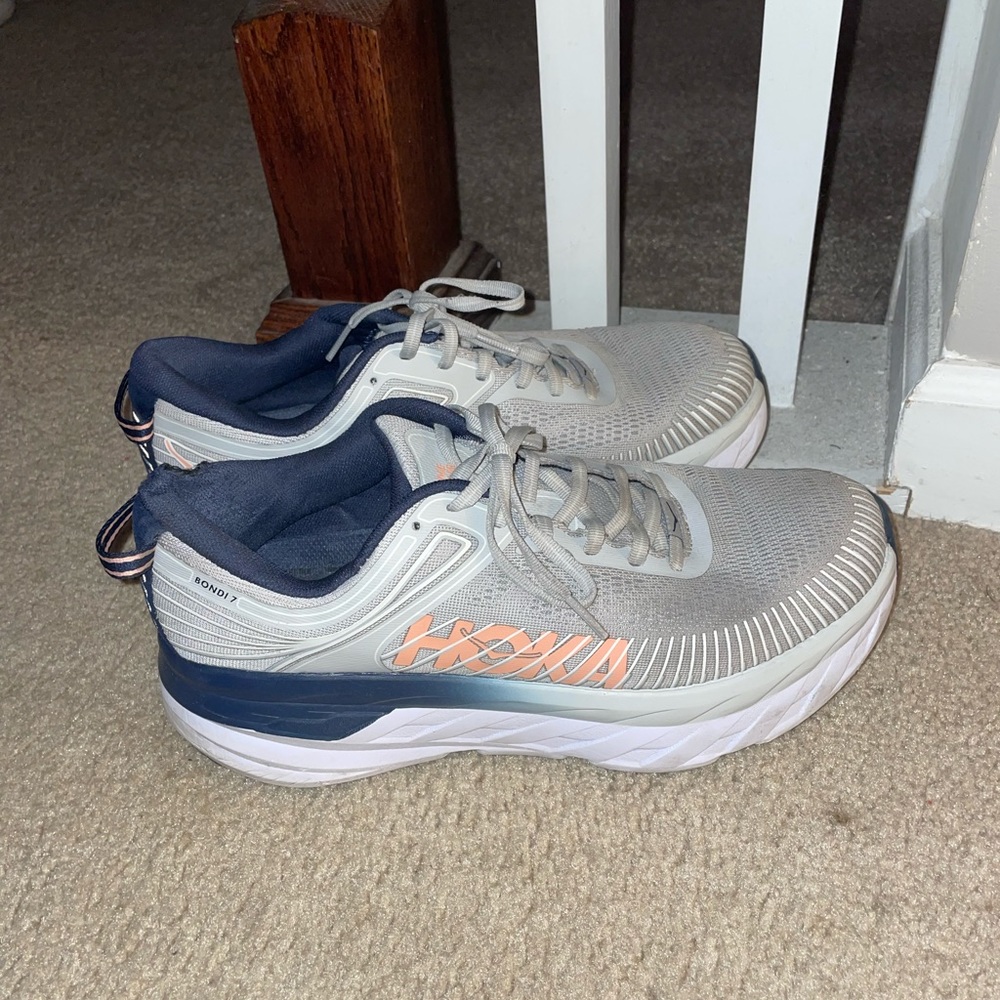Hoka Bondi 7